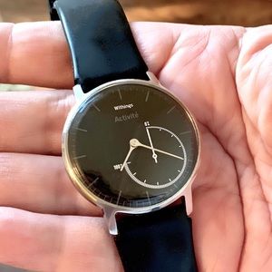 Excellent Condition WITHINGS ACTIVITE Watch 37.0mm